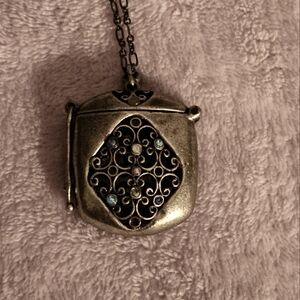 Vintage Stash Necklace Secret Holder  Gold Tone Chain 18" Long